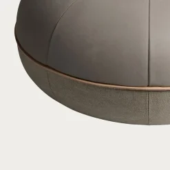 Fritz Hansen CM sittpuff, liten, ljusgrå