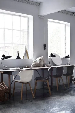 Fritz Hansen Kaiser Idell 6631-T Luxus bordslampa, matt svart – mässing