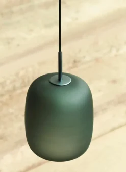 Fritz Hansen Maluma pendellampa, mossa