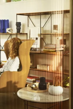 Fritz Hansen Planner MC300 soffbord, cirkulärt, svart - marmor Cream