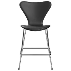 Fritz Hansen Series 7 3187 barstol, krom - Essential svart läder