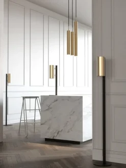 Frost Nova2 golvställ för tvål- och handspritsdispenser, mattsvart