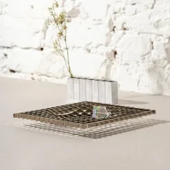 Fundamental Berlin Gravity bricka, 20 x 20 cm, rostfritt stål