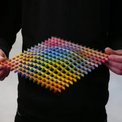 Fundamental Berlin Gravity bricka, 20 x 20 cm, spectrum