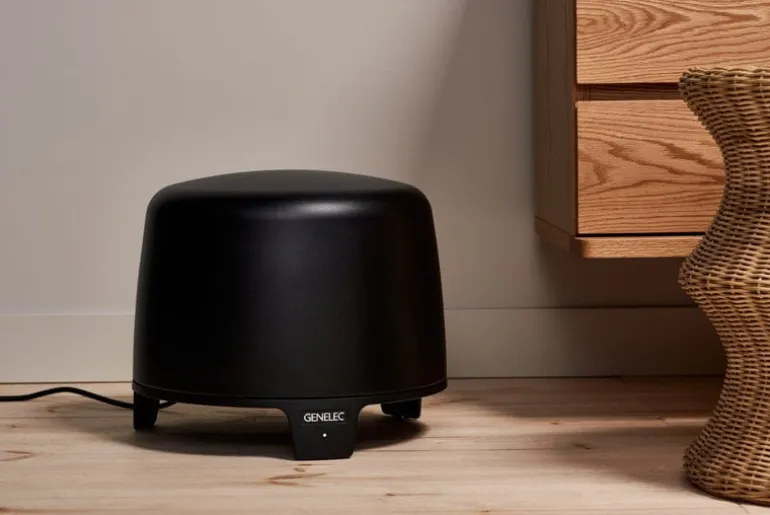 Genelec F Two (B) aktiv subwoofer, svart