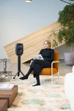 Genelec Triol högtalarstativ, svart