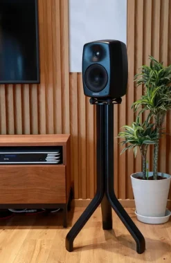 Genelec Triol högtalarstativ, svart