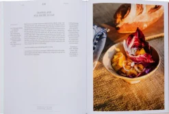 Gestalten En sked sol: Medelhavskokbok för alla årstider