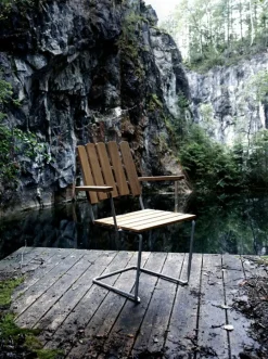 Grythyttan Stålmöbler Fåtölj A2, galvaniserat stål - oljad ek