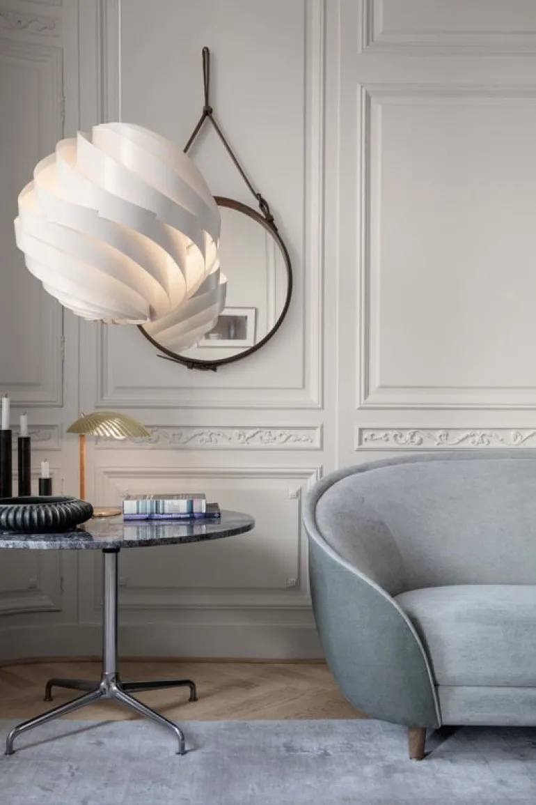 GUBI Adnet spegel, M, svart läder