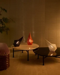 GUBI Bagdad bärbar lampa, krämvit