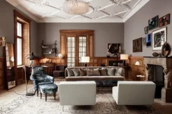 GUBI Bestlite BL1 bordslampa, mässing - soft white