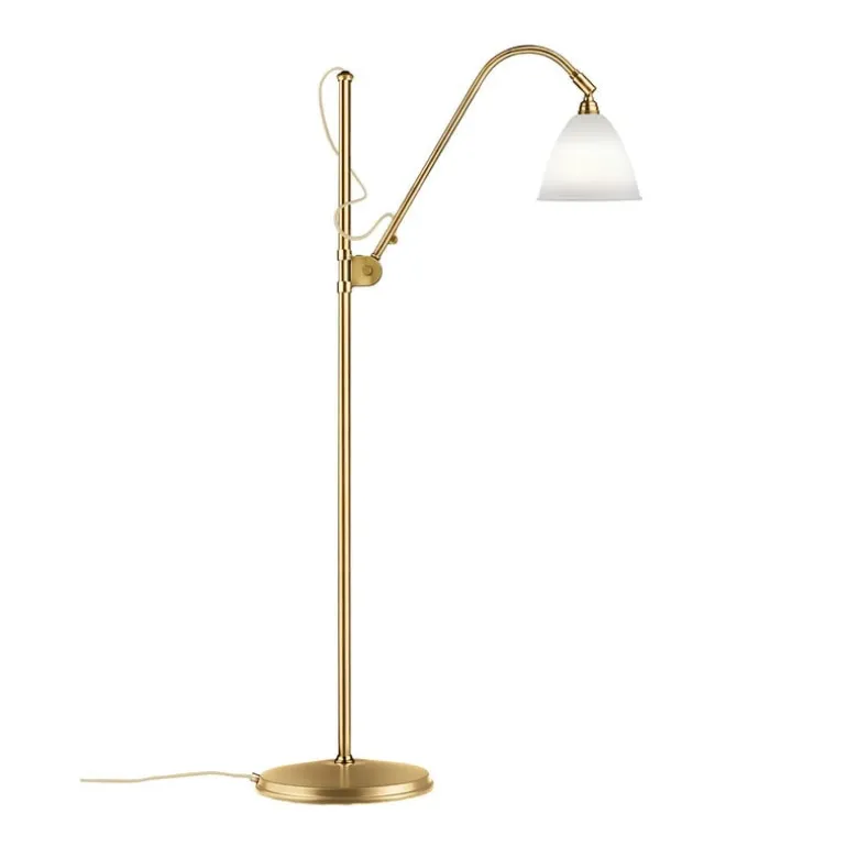 GUBI Bestlite BL3 golvlampa, S, mässing - benporslin