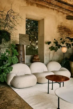 GUBI Carmel soffbord, 75 x 75 cm, svart - musselvit