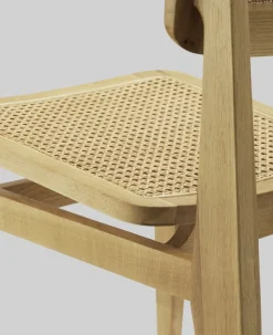 GUBI C-Chair, cane - oljad ek