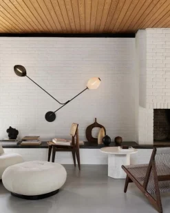 GUBI C-Chair, cane - oljad valnöt