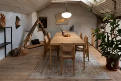 GUBI C-Chair Outdoor, naturlig - teak