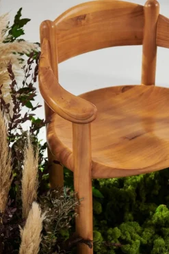 GUBI Daumiller fåtölj, gyllene furu