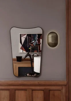 GUBI F.A. 33 spegel, liten, svart mässing