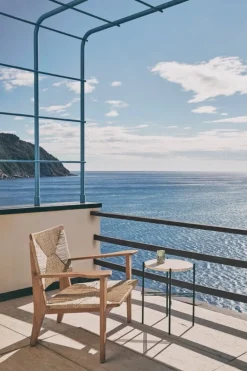 GUBI F-Chair Outdoor lounge stol, naturlig - teak