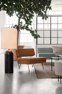 GUBI Gravity XL golvlampa, hög, svart marmor - kanvas