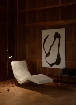 GUBI Gräshoppa golvlampa, svart semimatt