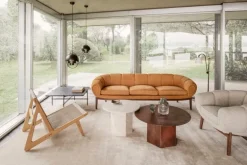 GUBI MR01 Initial stol, oljad ek