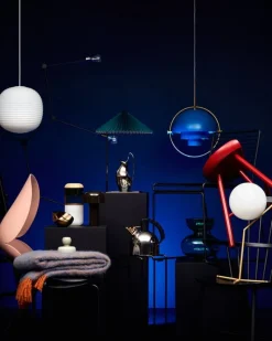 GUBI Multi-Lite pendellampa, mässing - blå