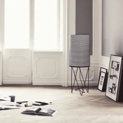 GUBI Pedrera golvlampa, svart