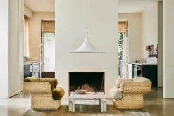 GUBI Pendellampa Semi, 60 cm, matt vit