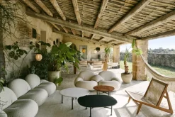 GUBI Satellite Outdoor pendellampa, 27 cm, svart - gräddvit