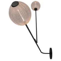 GUBI Satellite vägglampa, cream white - halvmatt