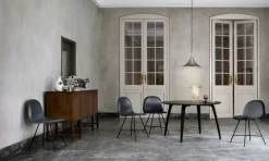 GUBI Semi pendellampa, 60 cm, svart matt