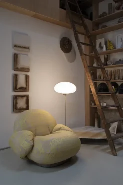 GUBI Stemlite golvlampa, 110 cm, dimbar, kiselgrå