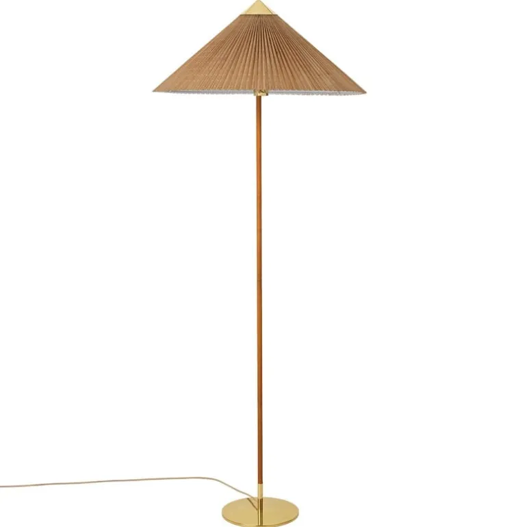 GUBI Tynell 9602 golvlampa, mässing - bambu