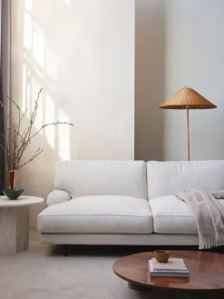 GUBI Tynell 9602 golvlampa, mässing - rotting