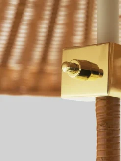 GUBI Tynell 9602 golvlampa, mässing - rotting