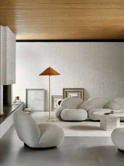 GUBI Tynell 9602 golvlampa, mässing - rotting