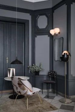 GUBI Tynell 1965 pendellampa, svart