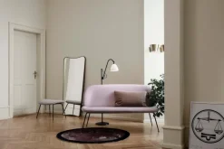 GUBI Tynell 9464 vägglampa, mässing