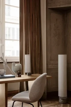 GUBI Unbound bordslampa, canvas