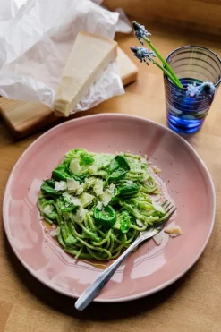 Hanna Saari Halikko liten skärbräda, ask