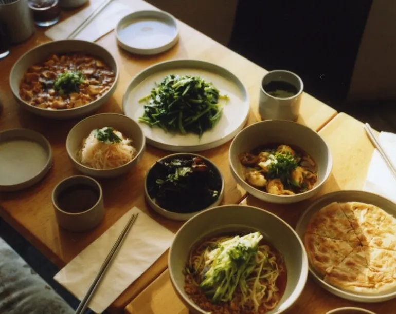 Hasami Porcelain Rund skål, 220 mm, glansig grå