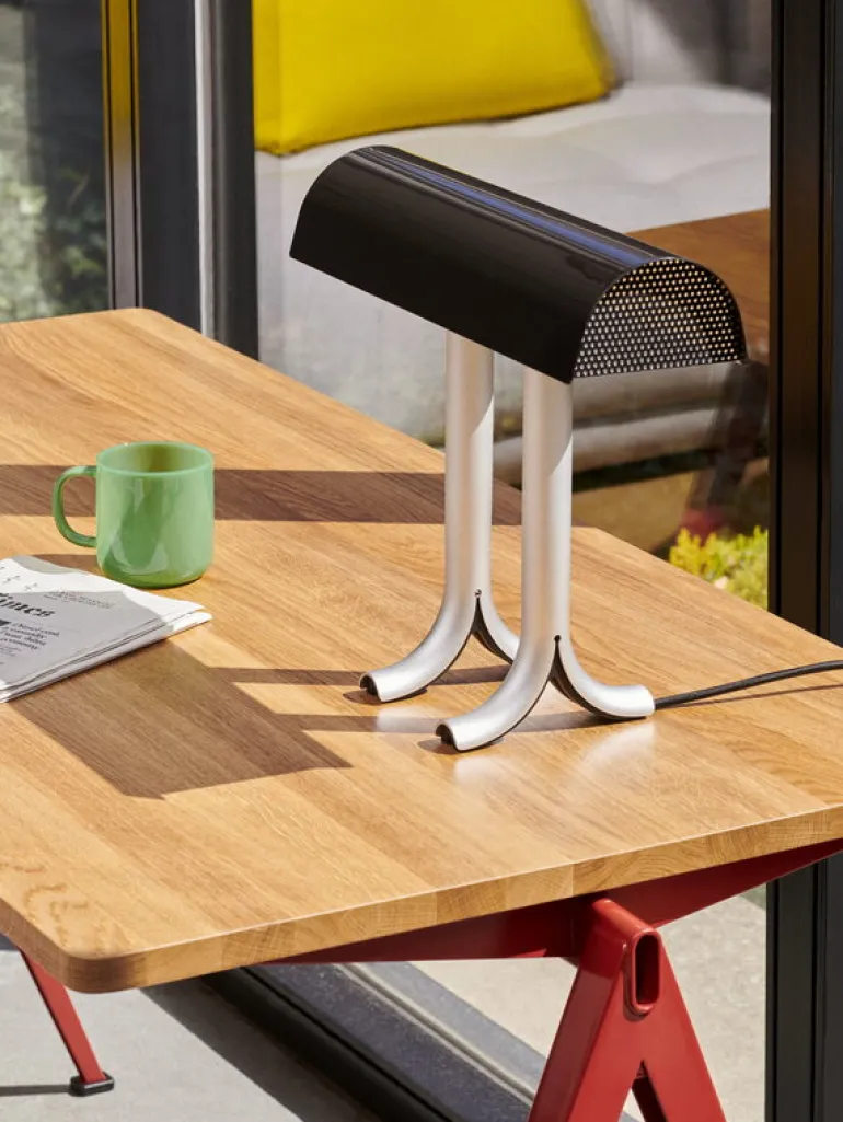 HAY Anagram bordslampa, järnsvart