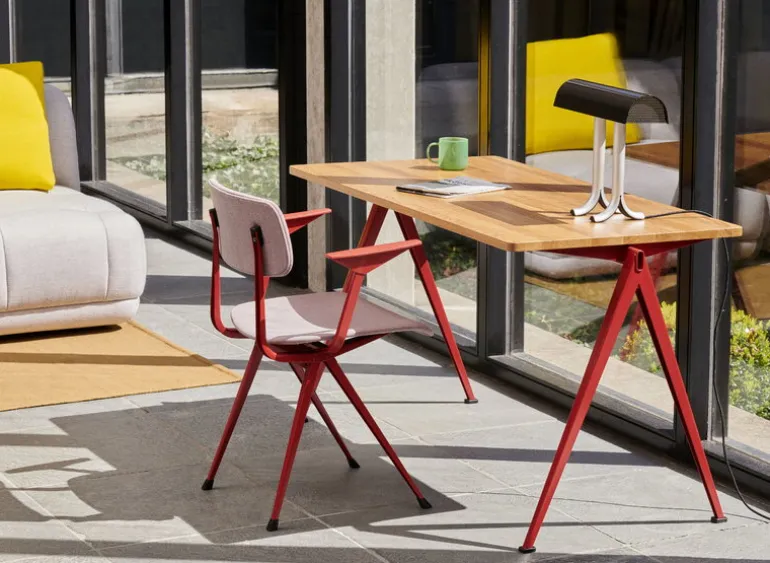 HAY Anagram bordslampa, järnsvart