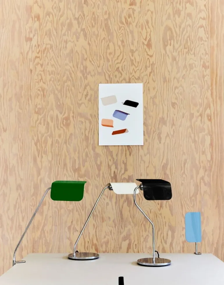 HAY Apex klämlampa för skrivbord, smaragdgrön