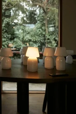 HAY Apollo bärbar bordslampa, vit