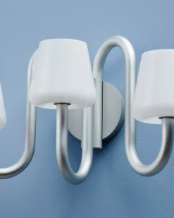 HAY Apollo vägglampa, vitt opalglas