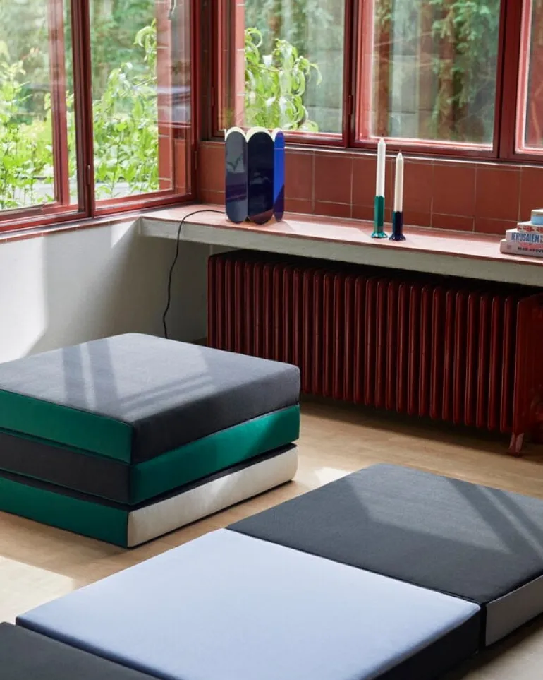 HAY Arcs ljusstake S, mörkblå