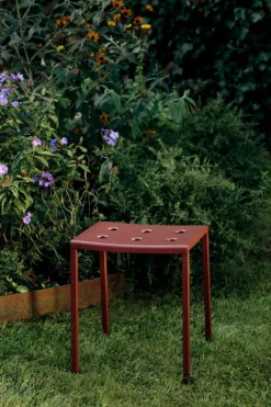 HAY Balcony pall, järnröd